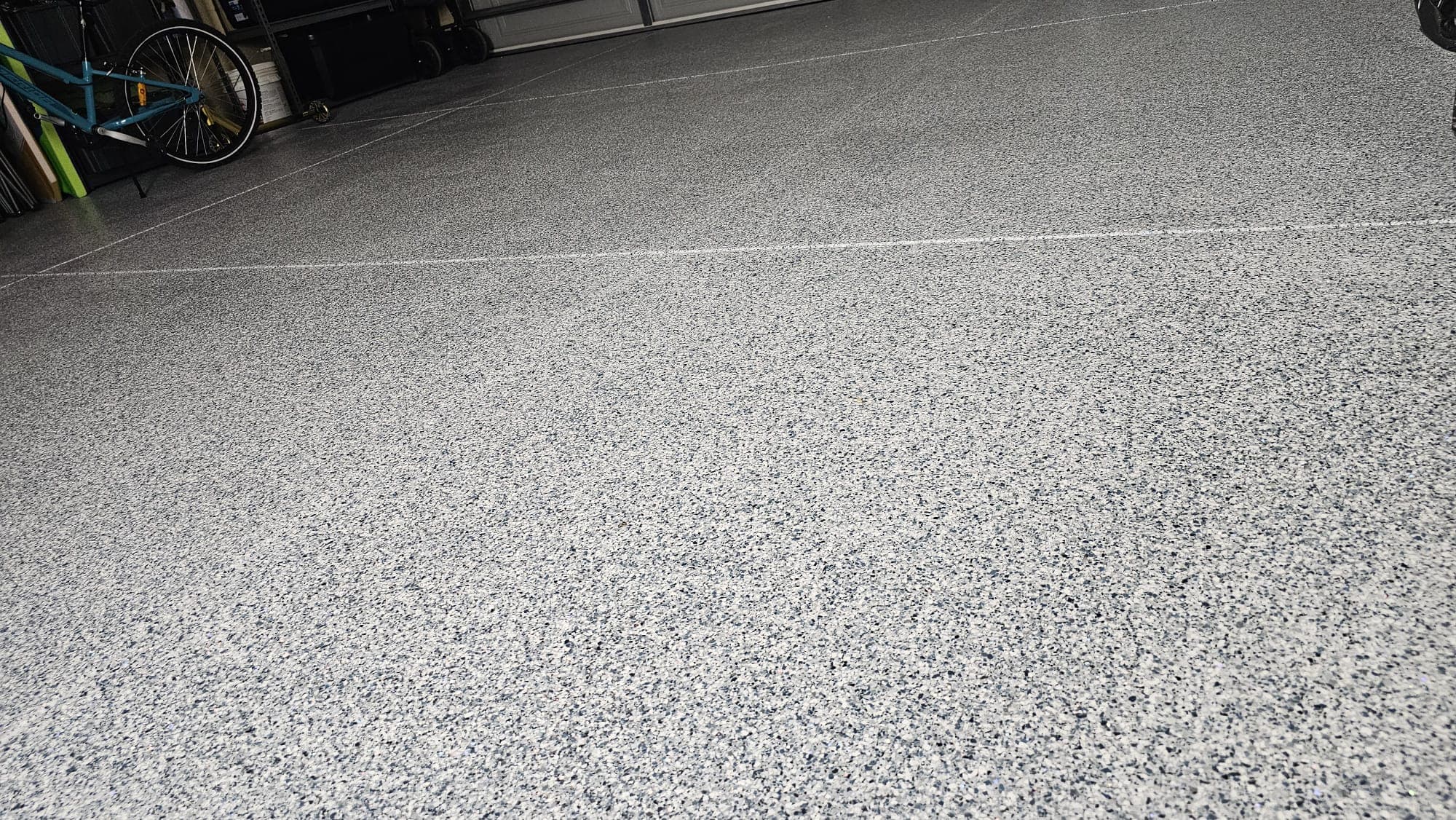 Epoxy flake garage floor with added glitter installed in Banksia Grove, Perth
